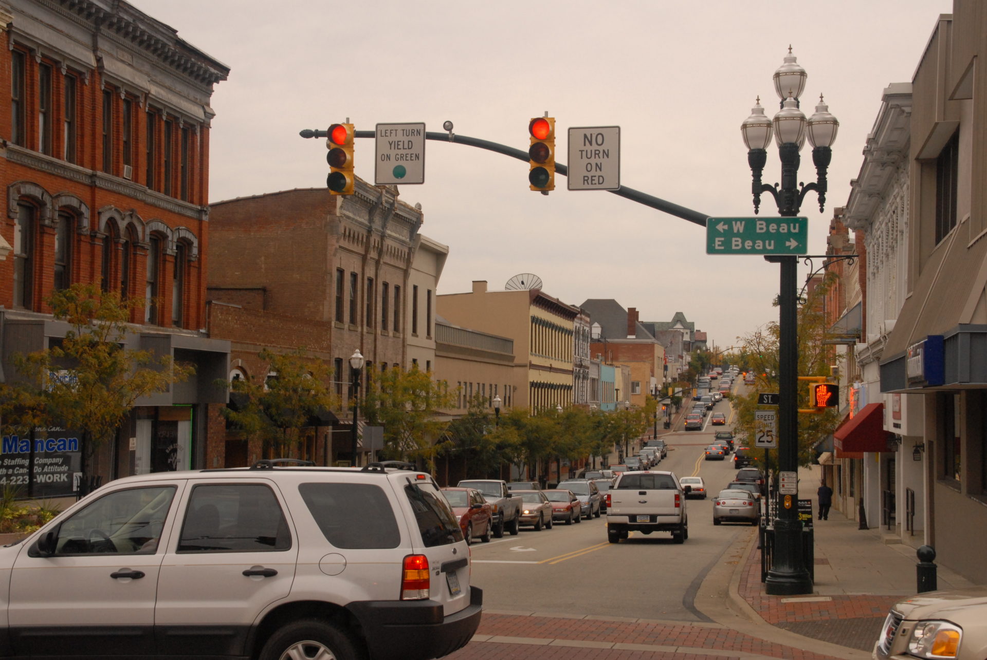 Downtown Washington PA from the intersection of East and West Beau Street